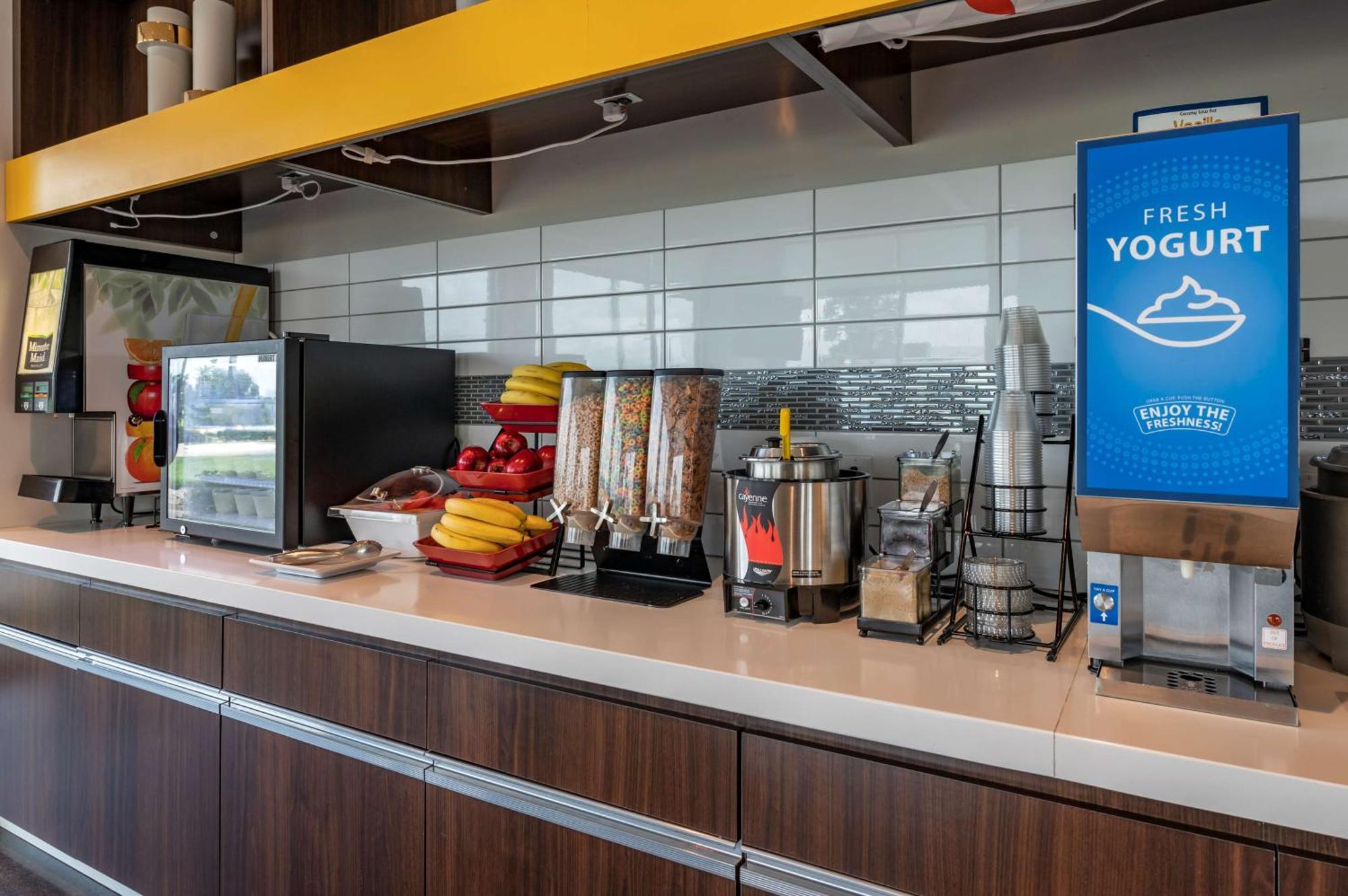 Glo Best Western Lexington Bagian luar foto